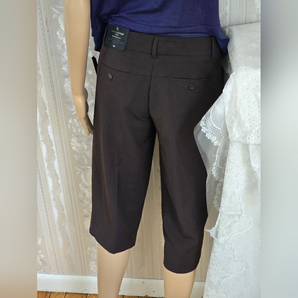 Brown Cropped Pants - Picture 2 of 5